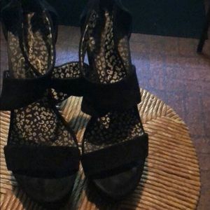 Black Jessica Simpson Wedges Size 7.5